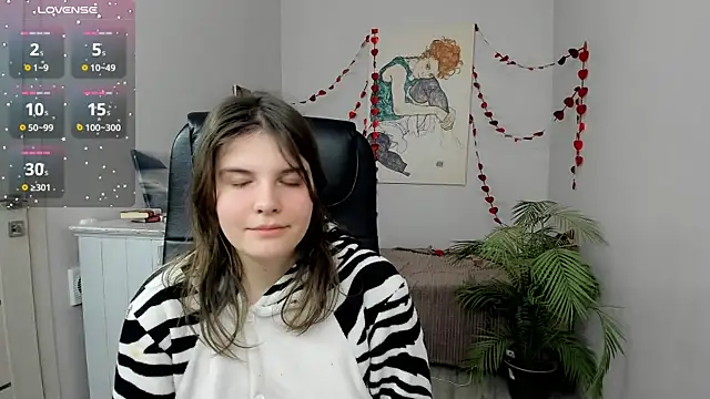 Snapshot of Ruyjin_Choi chatting on 11, 2, 2025 Ruyjin Choi online show from 11, 2, 2025