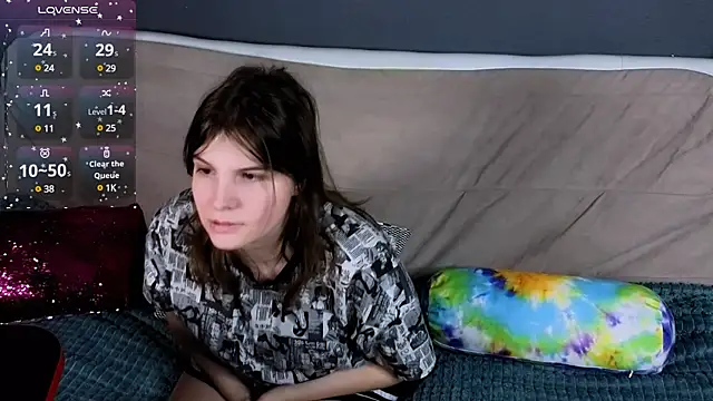 Snapshot of Ruyjin_Choi chatting on 19, 2, 2025 Ruyjin Choi online show from 19, 2, 2025