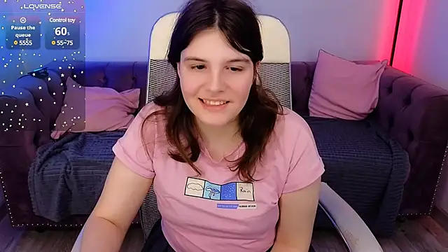 Snapshot of Ruyjin_Choi chatting on 19, 3, 2025 Ruyjin Choi online show from 19, 3, 2025