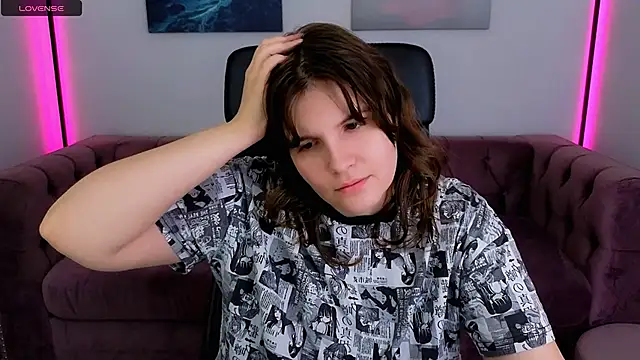 Snapshot of Ruyjin_Choi chatting on 23, 9, 2025 Ruyjin Choi online show from 23, 9, 2025