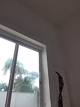 Alicia barbie online show from 9, 2, 2025