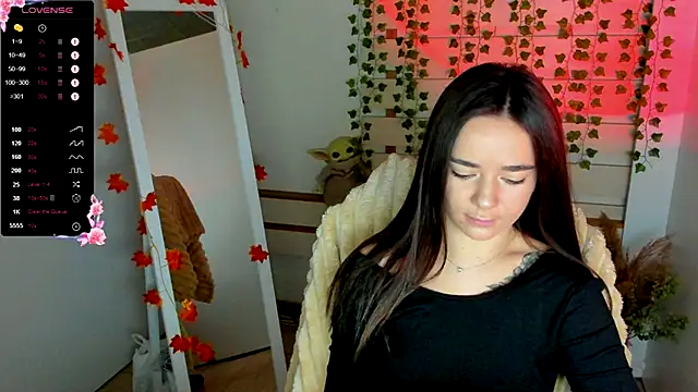 Snapshot of Bella_XO chatting on 11, 10, 2025 Bella XO online show from 11, 10, 2025