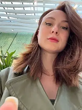 Dina Tease online show from 27, 3, 2026