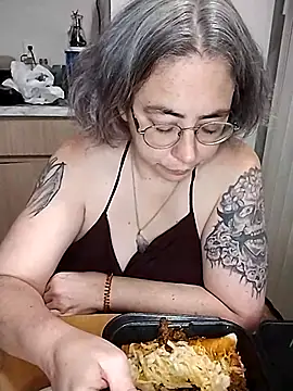 GraceHenderson online show from 6, 3, 2025