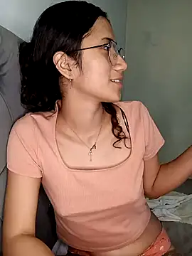 Snapshot of KaitlynLoveCam chatting on 30, 1, 2025 KaitlynLoveCam online show from 30, 1, 2025
