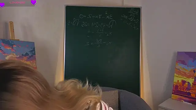 MaydaFoulk online show from 15, 12, 2025