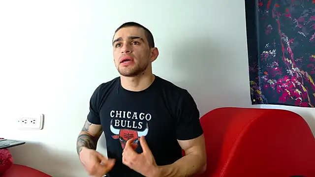 Sexy Alejandro  online show from 21, 10, 2025