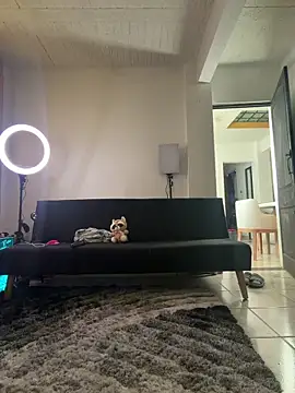 Snapshot of aly_golden_ chatting on 27, 11, 2025 aly golden online show from 27, 11, 2025