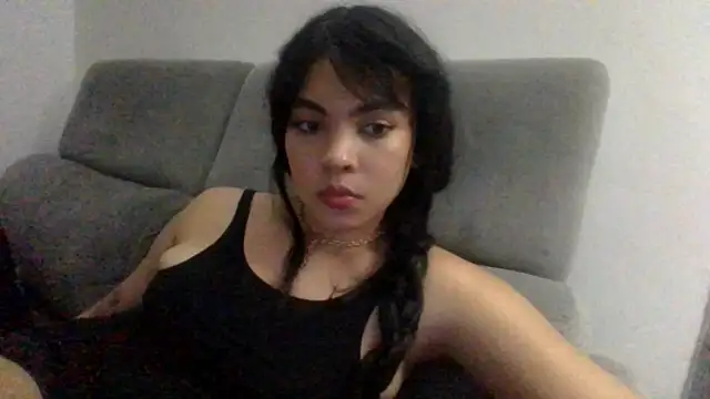 Kiri Cutee online show from 12, 12, 2024