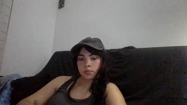 Kiri Cutee online show from 5, 1, 2025