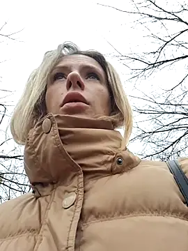 Snapshot of YourJuliena chatting on 31, 12, 2024 YourJuliena online show from 31, 12, 2024