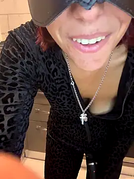 Porcella96 online show from 17, 10, 2025