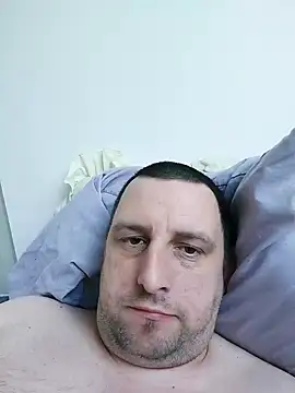 HE-M123 online show from 30, 9, 2025