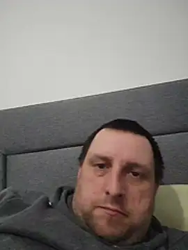 Snapshot of HE-M123 chatting on 6, 6, 2026 HE-M123 online show from 6, 6, 2026
