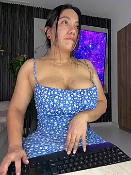 Snapshot of Abril10_ chatting on 25, 5, 2026 Abril10 online show from 25, 5, 2026