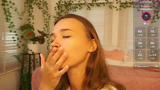 Snapshot of lexicoyy_ chatting on 28, 11, 2025 lexicoyy online show from 28, 11, 2025