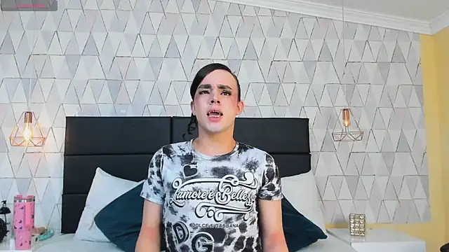 JustinePerry online show from 19, 12, 2025