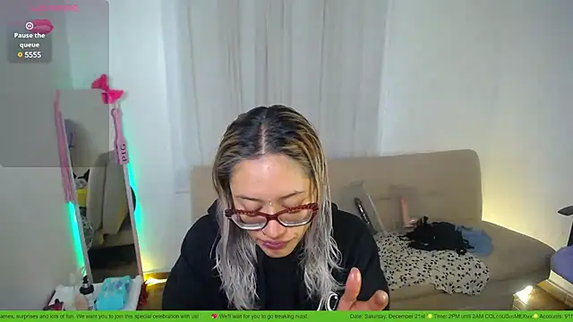 Snapshot of 911Calling chatting on 24, 1, 2025 911Calling online show from 24, 1, 2025