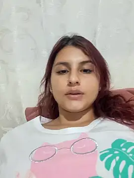 Snapshot of Luu_Princess chatting on 31, 12, 2024 Luu Princess online show from 31, 12, 2024