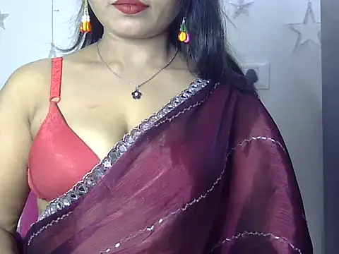 Snapshot of Hot_indiangirl chatting on 15, 11, 2025 Hot indiangirl online show from 15, 11, 2025