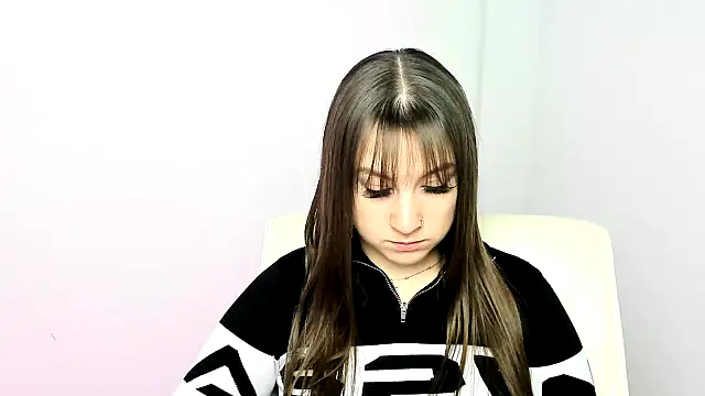 Evelina GG online show from 28, 1, 2025