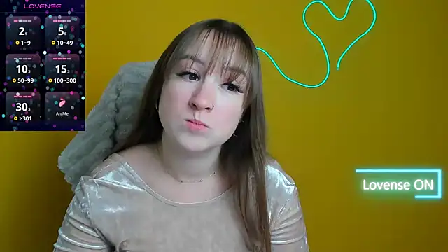 Evelina GG online show from 5, 12, 2025