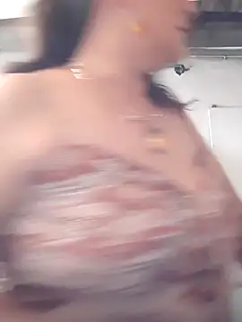 Snapshot of DirtyStefaniax chatting on 5, 2, 2025 DirtyStefaniax online show from 5, 2, 2025