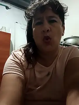 Snapshot of DirtyStefaniax chatting on 25, 2, 2025 DirtyStefaniax online show from 25, 2, 2025