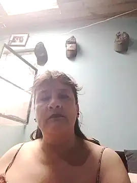 Snapshot of DirtyStefaniax chatting on 6, 11, 2025 DirtyStefaniax online show from 6, 11, 2025