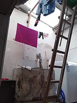 Snapshot of DirtyStefaniax chatting on 17, 12, 2025 DirtyStefaniax online show from 17, 12, 2025