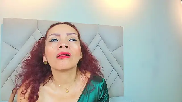 Kasandra Gomez online show from 8, 1, 2026