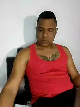 Snapshot of latinblack01 chatting on 12, 12, 2024 latinblack01 online show from 12, 12, 2024