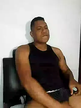 Snapshot of latinblack01 chatting on 29, 1, 2025 latinblack01 online show from 29, 1, 2025