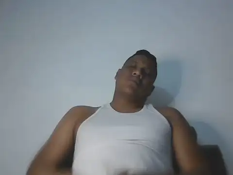 Snapshot of latinblack01 chatting on 2, 10, 2025 latinblack01 online show from 2, 10, 2025