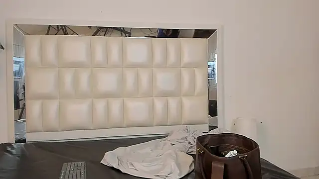 Alhana pulido online show from 3, 12, 2024