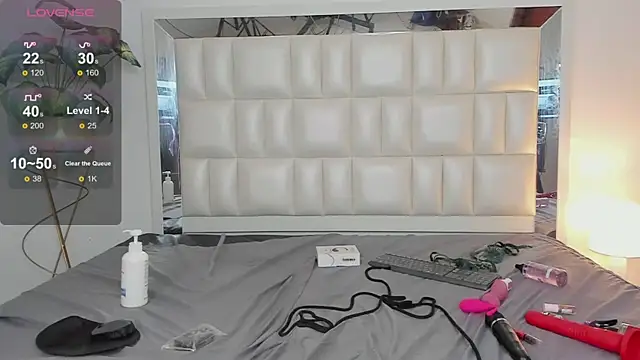 Alhana pulido online show from 5, 12, 2024