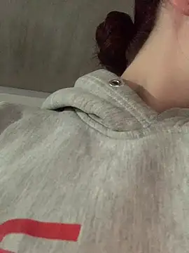 Snapshot of angel_natural chatting on 9, 1, 2025 angel natural online show from 9, 1, 2025