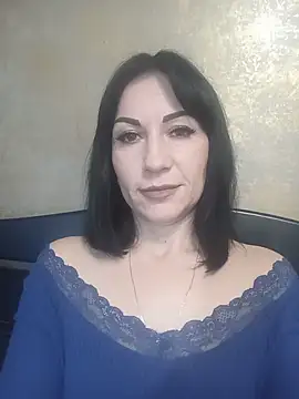FireLily332 online show from 15, 1, 2025
