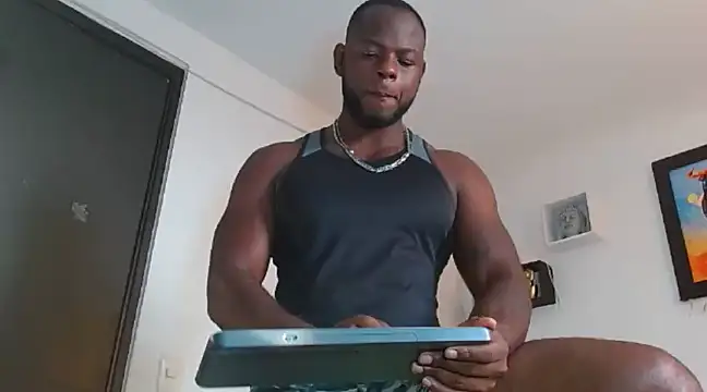 Snapshot of mikekingcum chatting on 13, 1, 2025 mikekingcum online show from 13, 1, 2025