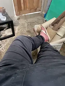 Snapshot of Hjsjsjsjjd chatting on 4, 10, 2025 Hjsjsjsjjd online show from 4, 10, 2025