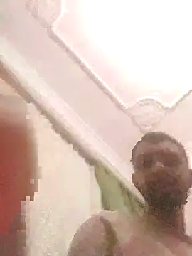 Snapshot of Hazembahloul chatting on 13, 5, 2026 Hazembahloul online show from 13, 5, 2026