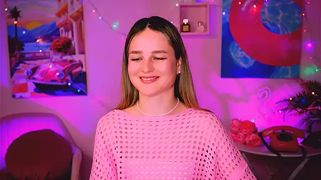 DeboraLarson online show from 5, 1, 2025