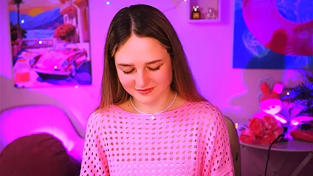 DeboraLarson online show from 28, 1, 2025