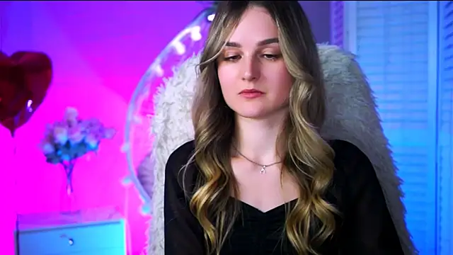 DeboraLarson online show from 1, 3, 2025