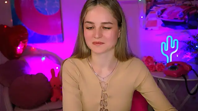 DeboraLarson online show from 11, 3, 2025