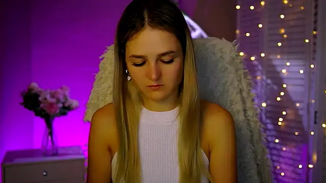 DeboraLarson online show from 20, 11, 2025