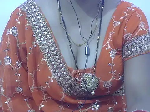 Snapshot of HOT-SEEMAA chatting on 1, 5, 2026 HOT-SEEMAA online show from 1, 5, 2026