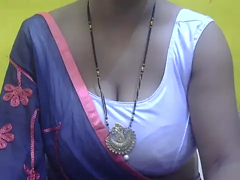 Snapshot of HOT-SEEMAA chatting on 16, 5, 2026 HOT-SEEMAA online show from 16, 5, 2026
