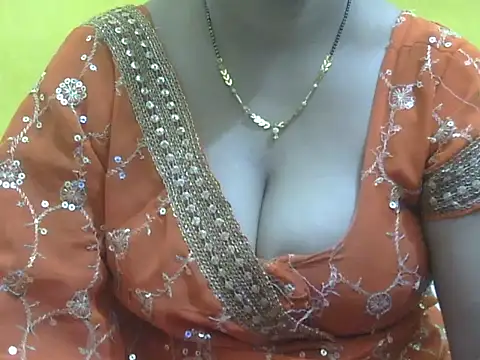 Snapshot of HOT-SEEMAA chatting on 24, 5, 2026 HOT-SEEMAA online show from 24, 5, 2026