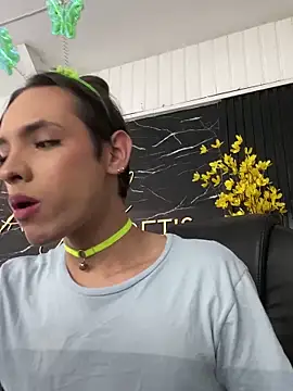 Snapshot of miss_Ari chatting on 9, 3, 2025 miss Ari online show from 9, 3, 2025